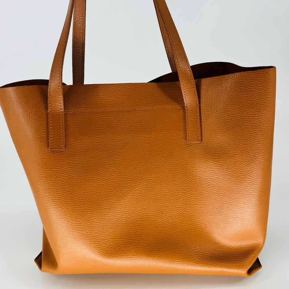 Mark & Graham Everyday Italian Leather Tote Bag in Camel - Picture 6 of 9